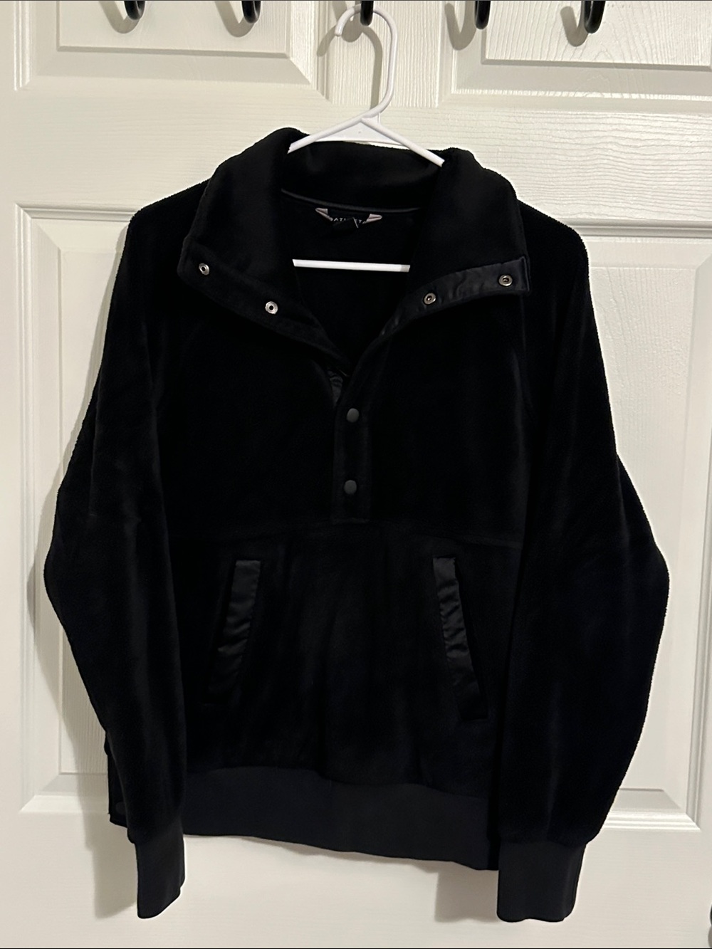 Athleta Black Men’s Zip-Front Fleece Pullover